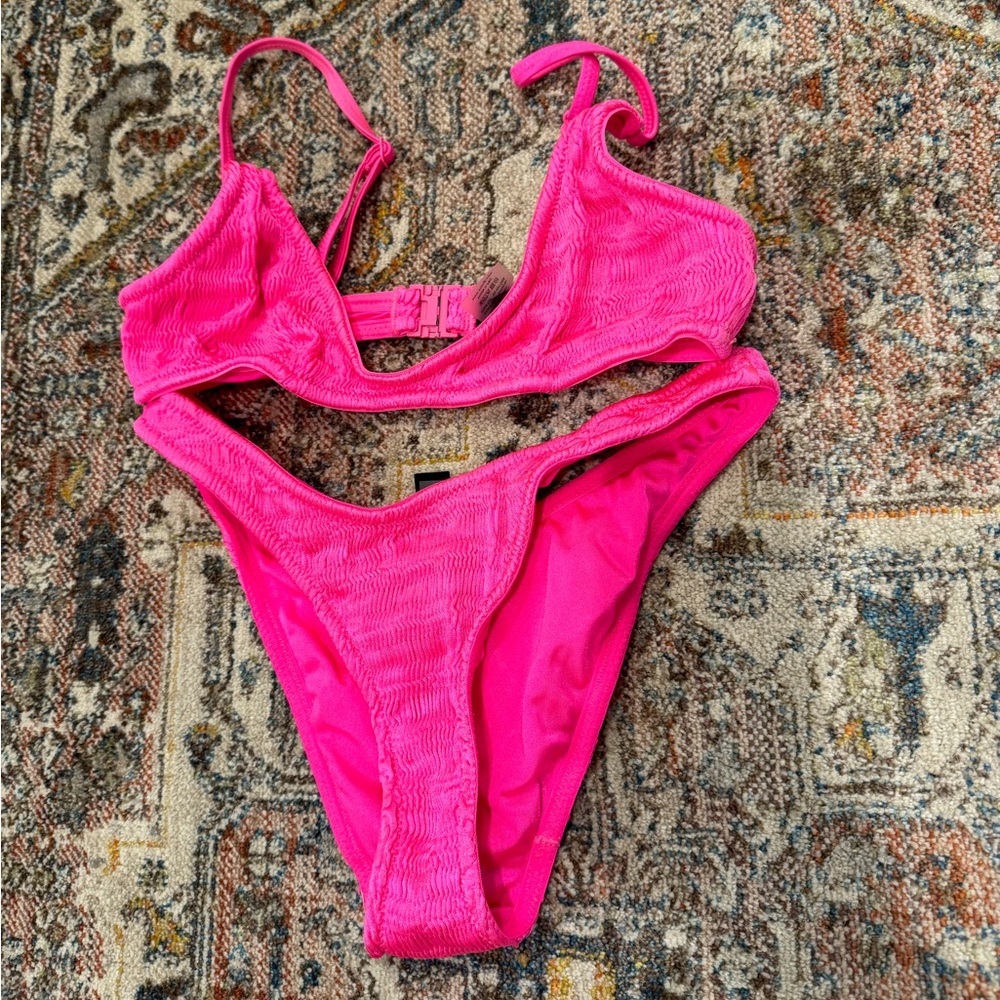 Triangl swim size small swim suit
